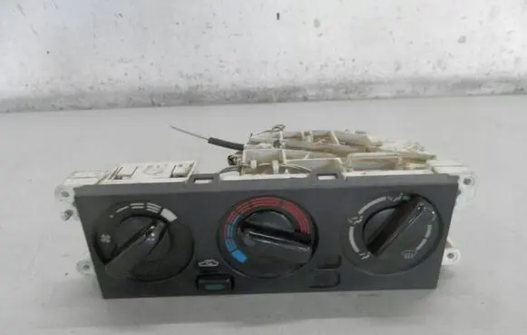 Nissan Almera Air conditioning/heating control unit 