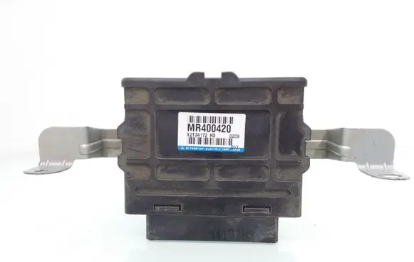 Mitsubishi Pajero ABS control unit/module MR400420