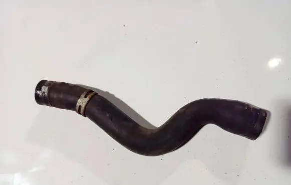 Citroen C4 I Engine coolant pipe/hose