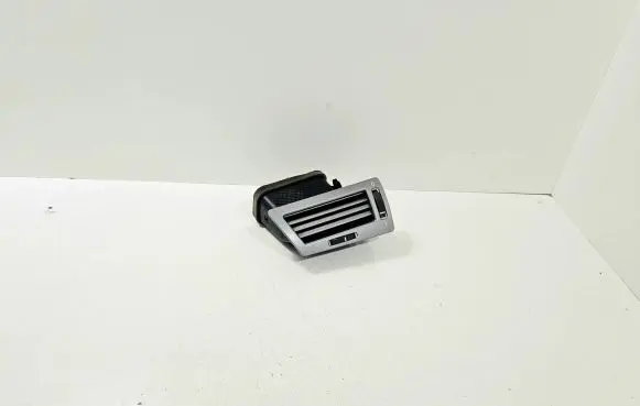 Dash center air vent grill