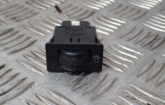 Toyota Avensis T250 Headlight level height control switch 37166 8415205051