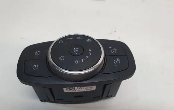 Ford Focus Light switch H1BT13D061AE