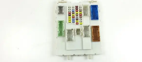 Ford Transit - Tourneo Connect Fuse module DV6T14A073RL M3526