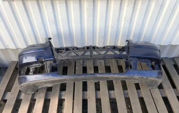 Volkswagen Touran I Front bumper 1t0807221
