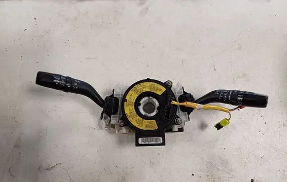 Mazda 6 Light switch