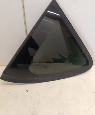 SsangYong Rexton Rear side window 7921008000