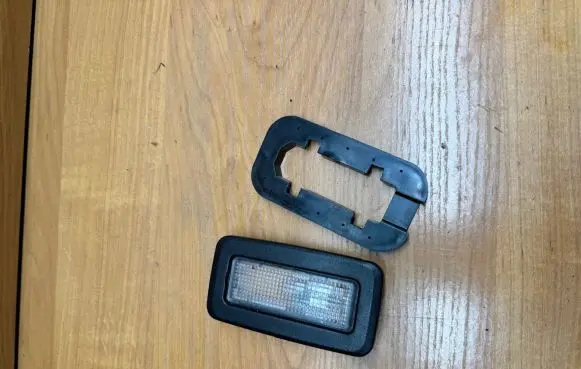 BMW 7 F01 F02 F03 F04 Other interior light 9130838 006676021