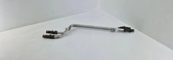 Audi Q7 4M Engine coolant pipe/hose 4M0121085R