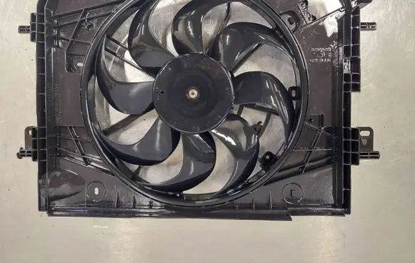 Renault Clio IV Air conditioning (A/C) fan (condenser) 214816812R 3423