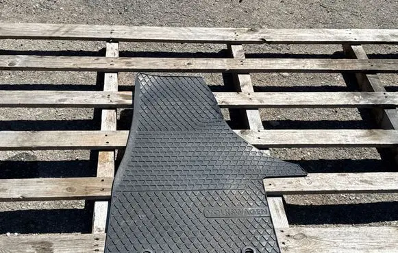 Volkswagen Transporter - Caravelle T5 Front floor mat 7H1061501