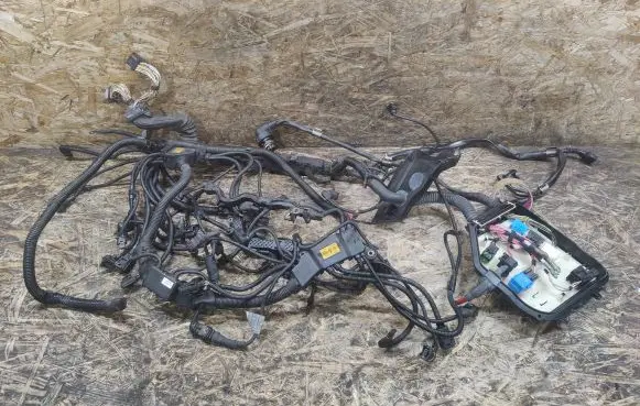 BMW 7 F01 F02 F03 F04 Engine installation wiring loom