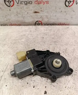 Ford Fiesta Front door window regulator motor 0130822618