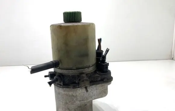 Volkswagen Polo V 6R Power steering pump 6R0423156B