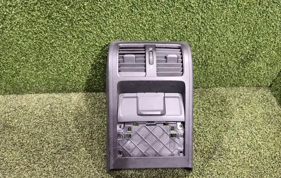 Volkswagen PASSAT B6 Dash center air vent grill 3C0907815 3C0864298CB