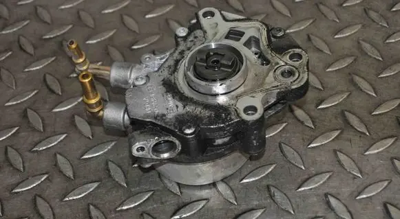 Vacuum pump