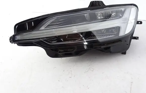Volvo S60 Headlight/headlamp