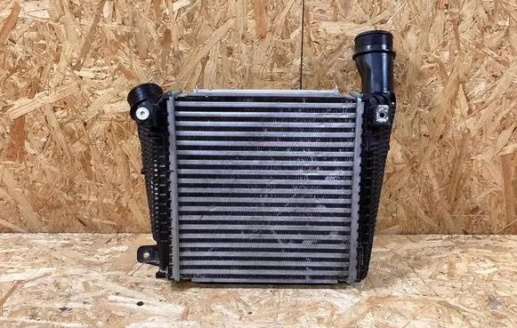 Porsche Panamera (971) Intercooler radiator 971145804H 971145804f