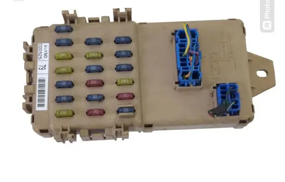 Subaru Forester SF Fuse box set 82201FC000