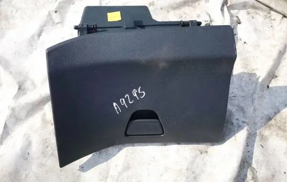 Ford Fiesta Glove box 8a61a06010a 8a61-a06010-a