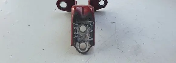 Hyundai ix35 Front door lower hinge 