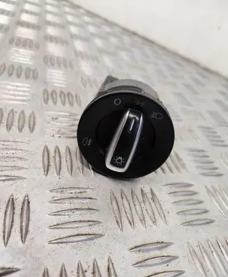 Volkswagen Polo V 6R Light switch 6R0941531F