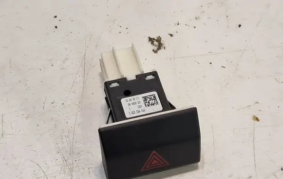Skoda Superb B6 (3T) Hazard light switch 3T0953235C