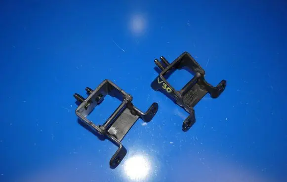 Volvo S90, V90 Tailgate/trunk/boot hinge