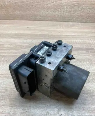BMW 5 E60 E61 ABS Pump 6775746 0265950668