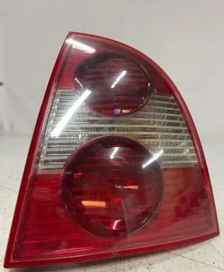 Volkswagen PASSAT B5.5 Rear/tail lights 3B5945096AE