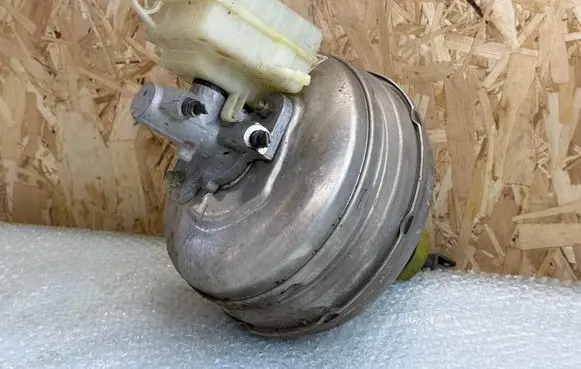 BMW 5 E60 E61 Brake booster 296765937037