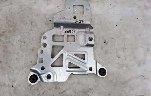 Ford Focus Other engine bay part JX61A16H000