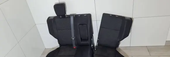 Suzuki Grand Vitara II Front double seat 