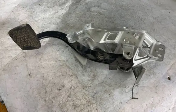 Brake pedal