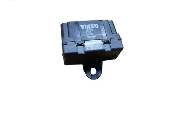 Volvo XC70 Seat heating relay 9442947 1783 0153