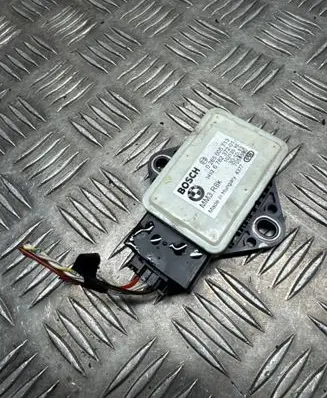 BMW X1 E84 ESP acceleration yaw rate sensor 6782372 0265005713 7058590