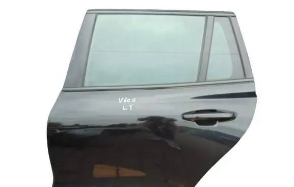 Rear door