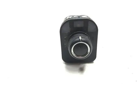 Audi A4 S4 B8 8K Wing mirror switch 8K0959565B