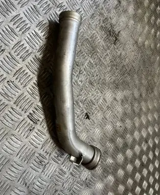 Mercedes-Benz E W212 Intercooler hose/pipe A2045840047