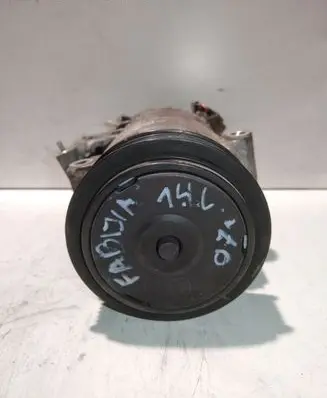 Skoda Fabia Mk1 (6Y) Air conditioning (A/C) compressor (pump) 6Q0820808D