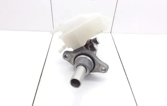 Mazda 5 Master brake cylinder 7605