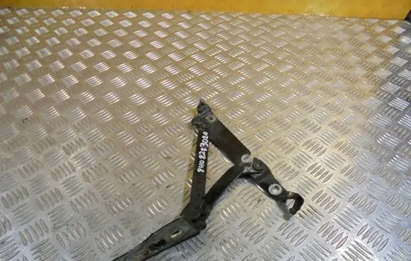 Audi A4 S4 B6 8E 8H Tailgate/trunk/boot hinge 8H0827302A