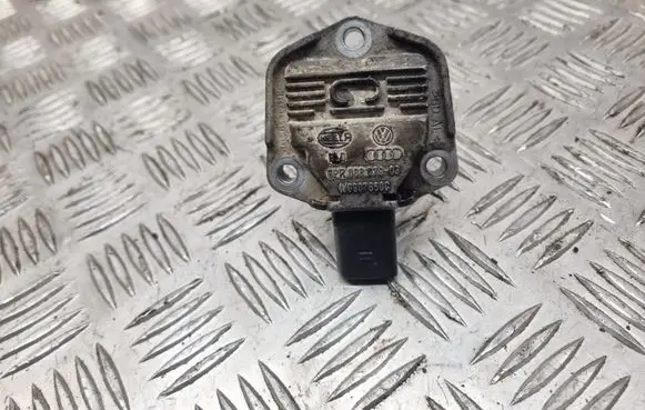 Volkswagen Golf Plus Oil level sensor 1J0907660C