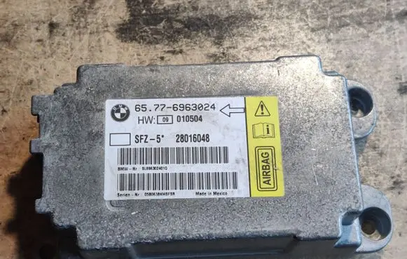 BMW 5 E60 E61 Airbag control unit/module 65776963024