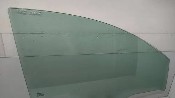 Nissan Note (E11) Front door window glass four-door DOT39AS2M33 43R000464