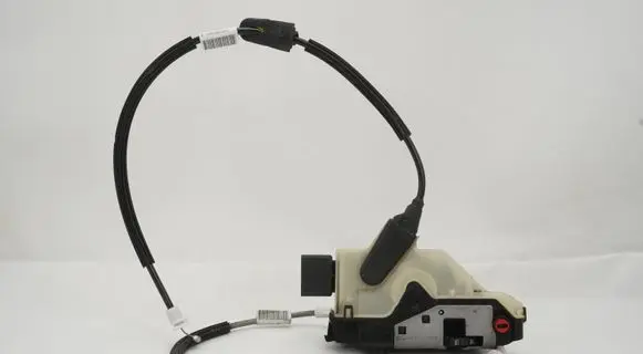 Citroen C4 II Picasso Rear door lock 9685352080
