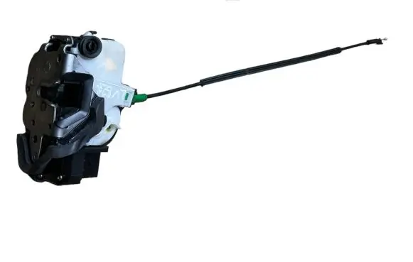 Opel Insignia B Rear door lock 3023880