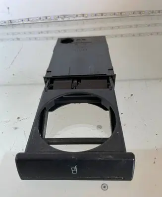 Audi A6 S6 C5 4B Cup holder 4B0862534A