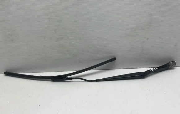 Ford Escape IV Windshield/front glass wiper blade W000103136