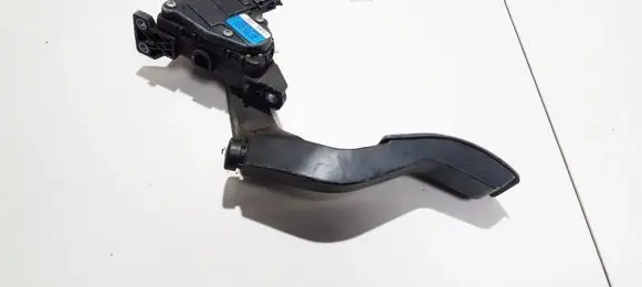 Volkswagen PASSAT B5.5 Accelerator throttle pedal 8D1723523N 6PV008376-02