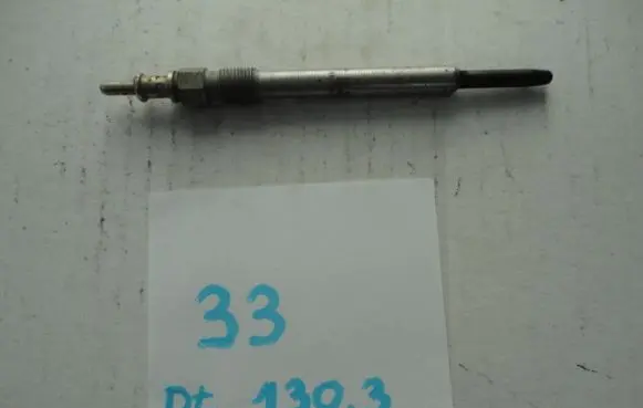 Mercedes-Benz E W211 Glow plug A0011594901